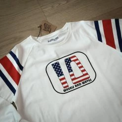 Wheels & Waves - Hornet Sweat Shirts