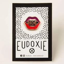 Eudoxie Lips Pin Badge
